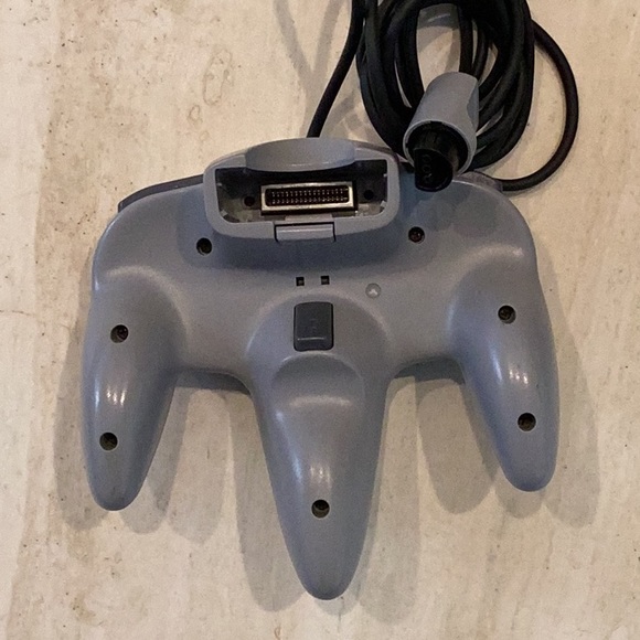 Nintendo 64 Controllers Original N64 Controller Lot Of 2 Blue Grey - Picture 8 of 16